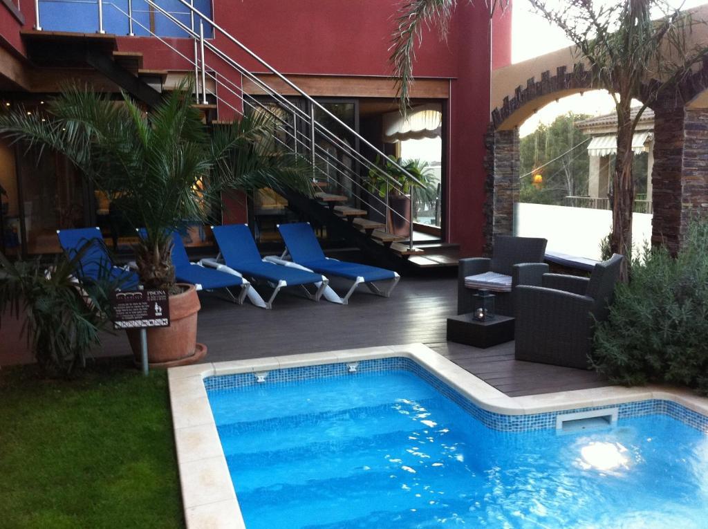 Hotel La Placa การ์ริเกญา ภายนอก รูปภาพ